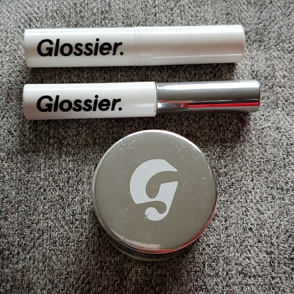Glossier bundle (boy brow, lipstick, concealer)